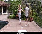 Yoga MILF Fucks The Neighbor When His Ball Lands In Her Yard from पड़ोस बाली के घर में पूरा मजा लिया ऐसी