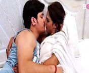 Hot Bhabhi with Bother-in-law from सेक्सी शीतल भाभी को चूमा और गर्म पट्टी दिखाएँ मसाला वीडियो