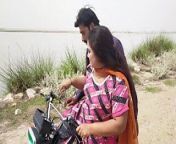 Tharik bike driver desi aunty hot from tamil aunty bike