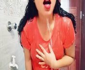 Bathing video of the beautiful Bhabhi of Bangladesh. Satisfied with toys. from bangladesh all girl xxx videosww panjabi girl sex video com desi village outdoor for