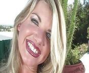 Vicky Vette Gets A Double Penetration With Dildos from english movi sex