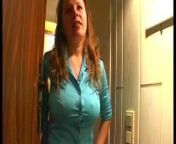 unbefriedigte hausfrau mit milch titten bumst fremd from freede video kalkata