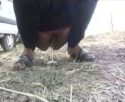 Indian Girl pissing in Roadside from indian roadside fucking videos girl rape crying