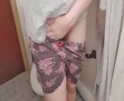 Sexy girl pee on the toilet in the morning Hairy juicy pussy from girls toilet in pee