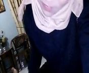 Indonesian Hijab Girl -FARADINA- (Session 1) from video pemotretan iis faradina telanjang di hutan
