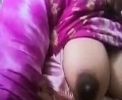 UNSATISFIED BANGLADESHI MARRIED BHABI, NEW CLIP from fsiblog paki unsatisfied bhabi with her driver amp plumber mms