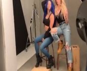 WWE - Sasha Banks and Charlotte Flair at photoshoot from 연예인합성사진 자막