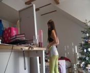 Non nude - teens at home dancing like there's no tomorrow from amateur nude teens