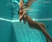 Olla Oglaebina aka Vyvan Hill underwater naked from xxx olla