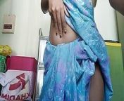 Desi girl in Saree from sare puss com