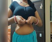 Village Bhabhi Kaise Nahati hai from www xxx video nahati 2016 desi villege school girl sex download in 3gp sexndian pissing aunty saree path vid