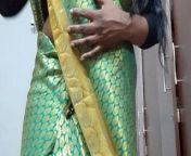 Saree Girl from up saree show hairy pussyোয়েল পুজা শ্
