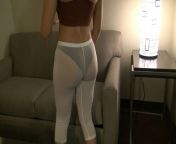 Hot girl in white leggings VPL from leggings vpl
