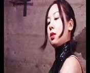 Chinese Mistressestorments slave friends in dungeon in same time. from amr friends sa