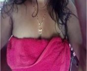 asanthi's selfie from sri divya hot selfie