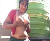 Desi Village house wife bathing video full open from village boudi open outdoor bath