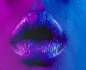 -lips-kiss-in-neon from amushka lips kiss
