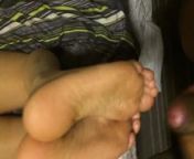 cuming on my indian foot mistress feet from indian foot