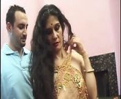Indian Wife cheats on Husband with Sex Tourist from LA from indian wife showingindia