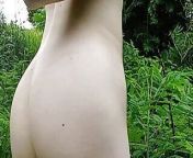 Naughty Ivy's showy solo spreads ass and pussy wide from behind from forest outdoor open
