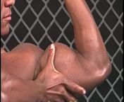 Naked Cage Fighters- Nude Bodybuilder Spreads His Legs to the Limit from hollywood male frontal nude