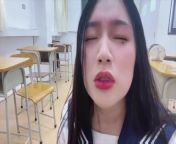 The school teacher fuck with his girl student in the classroom Cum in mouth台灣女學生放課後的口爆輔導 from japan students c