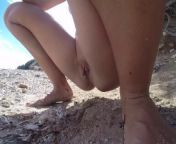 girl pissing on public beach from beach girls nude scene