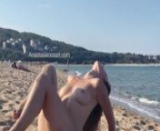 PUBLIC BEACH - Everyone watches how she spread her legs in public. Flashing with her pussy outside. from twitter com kontol sdanusha nude