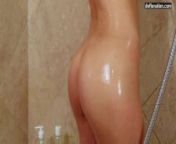 Masha Poplavskaya masturbates virgin pussy in shower from Маша бабко порно3